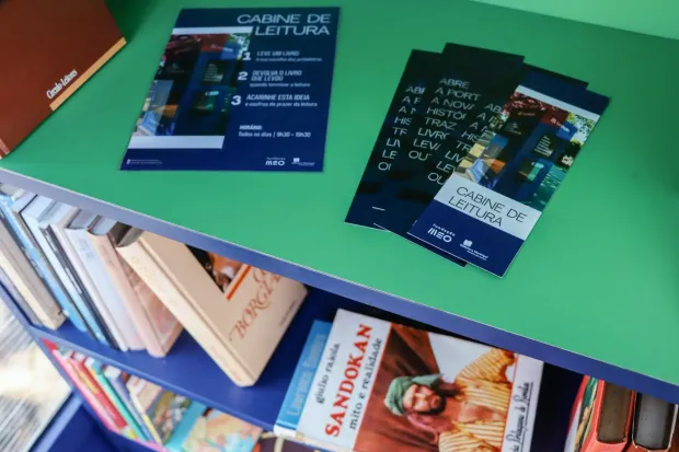 Cabine Oliveira Azemeis livros